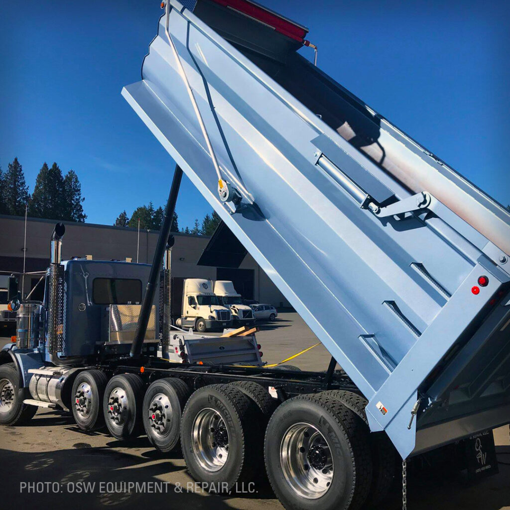 OSW, Pulltarps, Dump Truck, Hauling